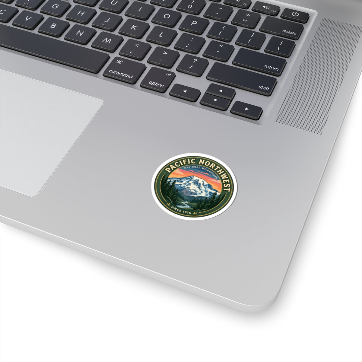 Pacific Northwest National Park Vinyl Sticker – Mountain Sunset Badge Decal